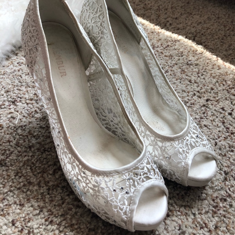 Bridal shoe- size 38. Menbur